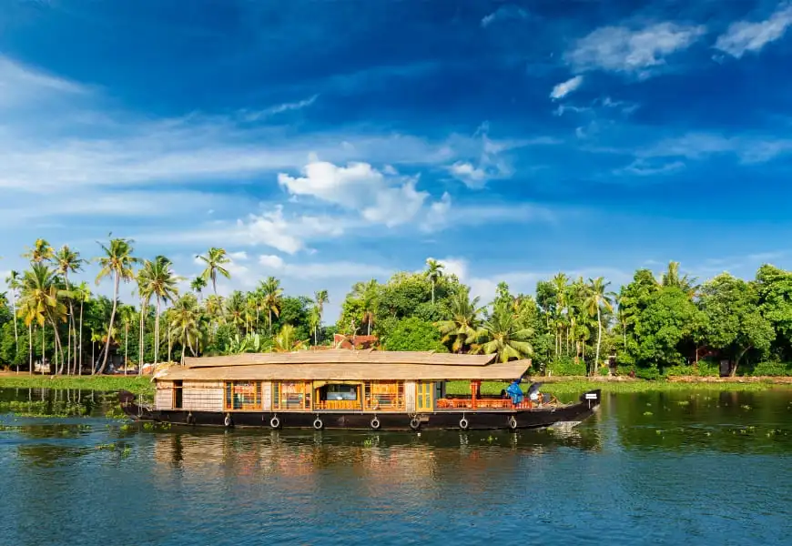 Kerala Backwaters Tour