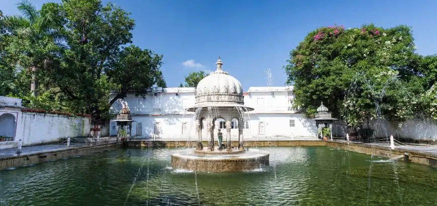 Udaipur Local Sightseeing Taxi